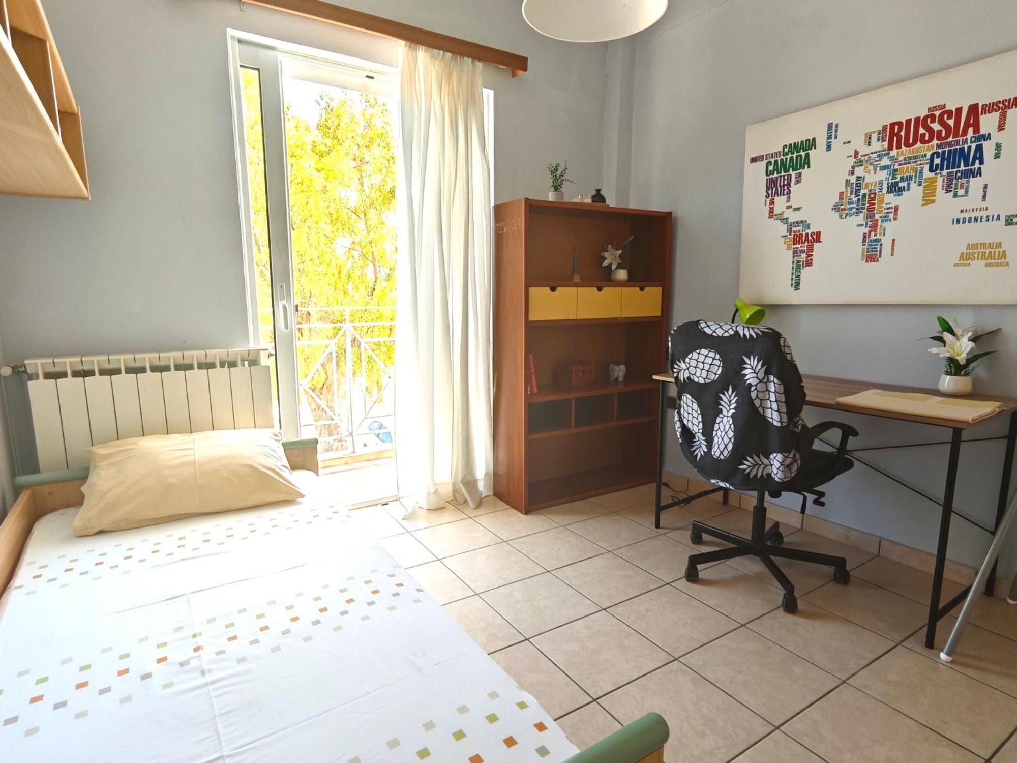 Spacious & Bright Flat With Balcony Lávrion Esterno foto